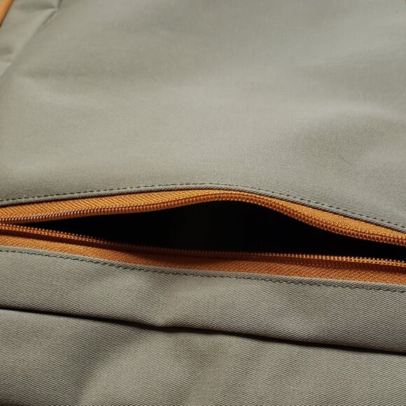 Eagle Creek Converge Weekend Bag Convertable Backpack - Picture 12 of 16